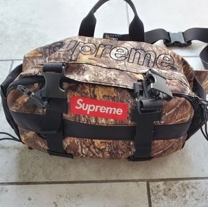 Supreme Real Tree Waist Bag F/W19